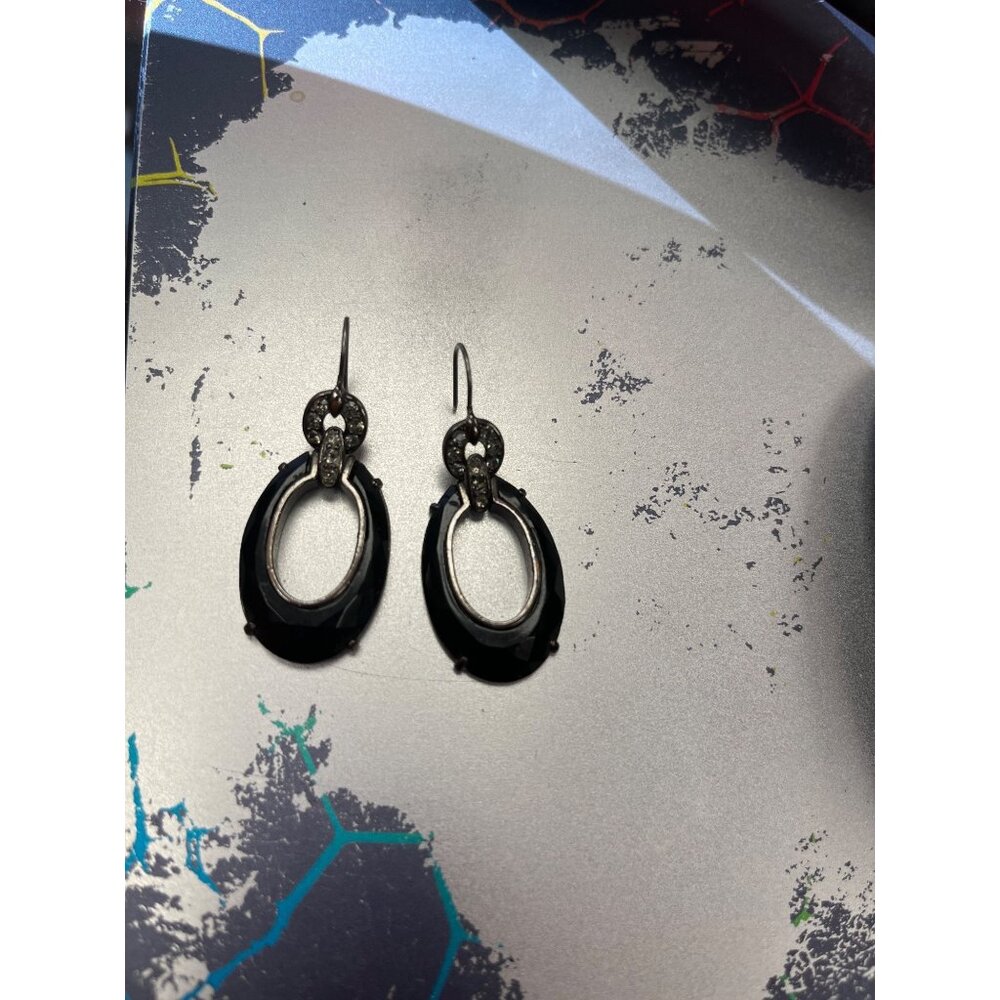 Monet VTG black oval dangle rhinestone silver toned earrings SKU 9847